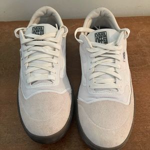 Vans AVE Pro Skate Shoe size US men 8.5